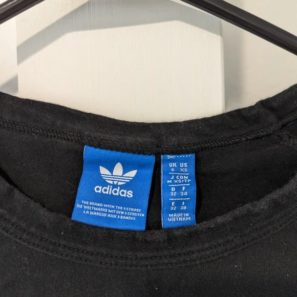 Adidas Cropped Long Sleeves Black Top - Picture 2 of 4